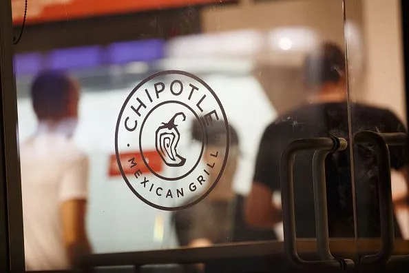 Chipotle Infested Chipotle Food Poisoning Sickens At Least 200 People In Ohio, Local ...