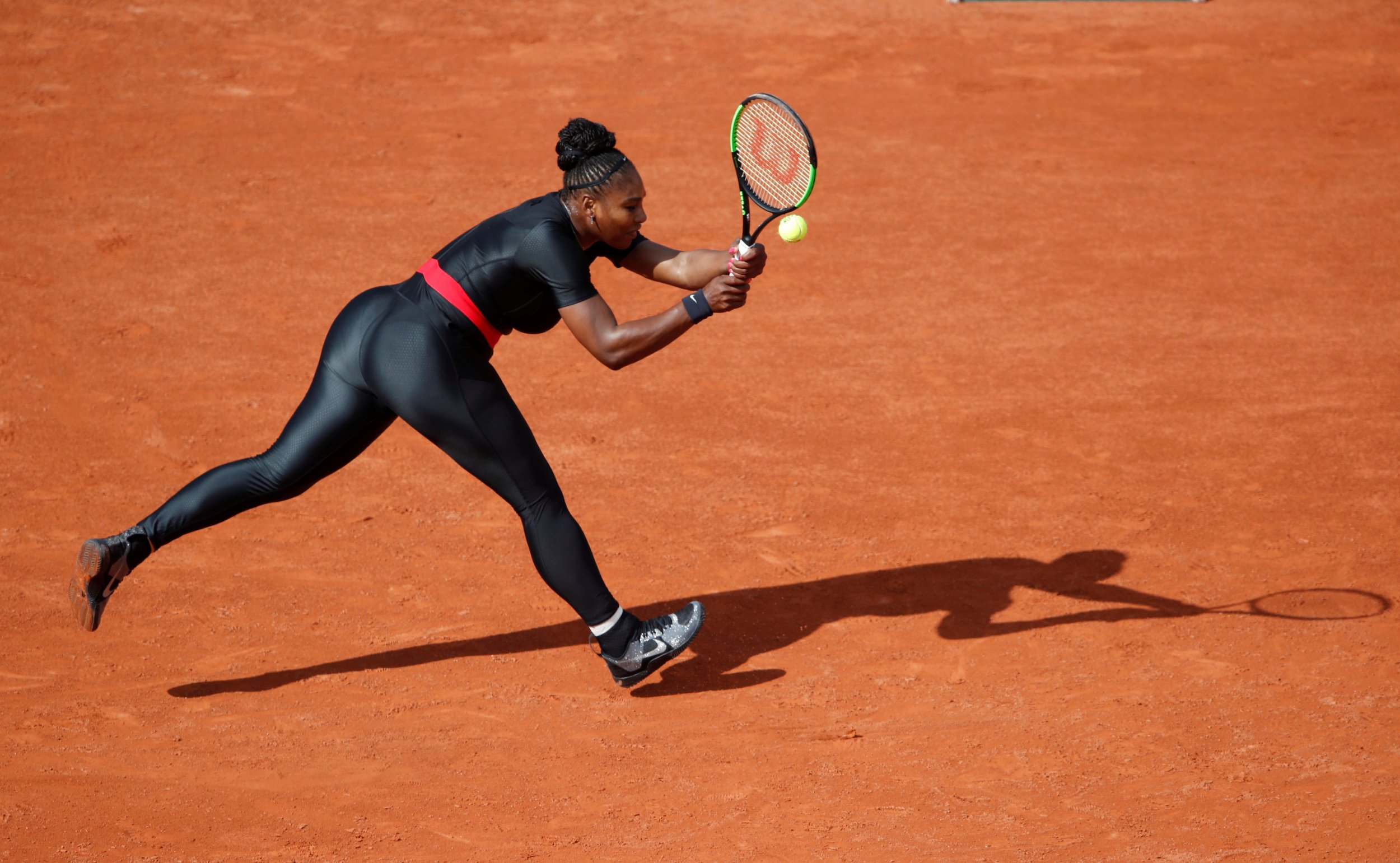 1090746-serena-williams-