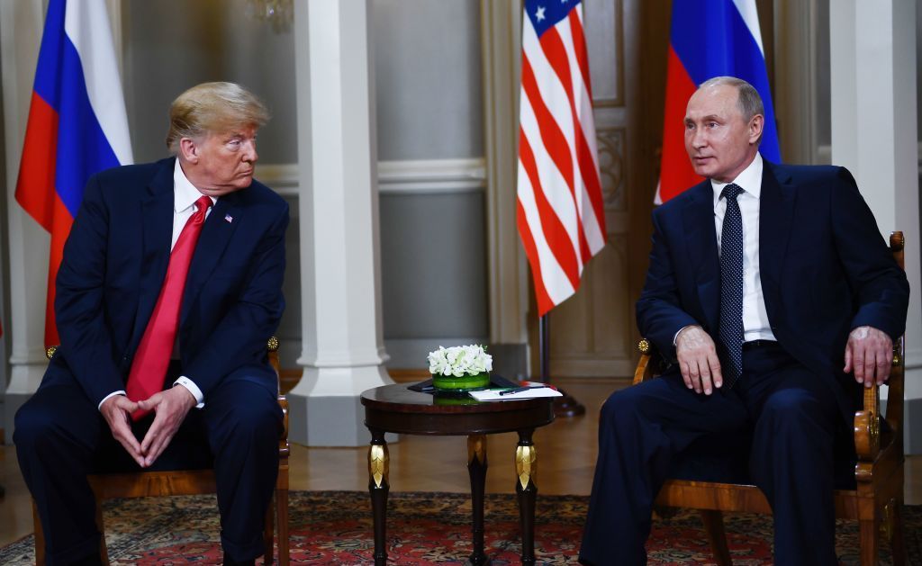 Trump Keeping Senior Aides In Dark About Putin Meetings