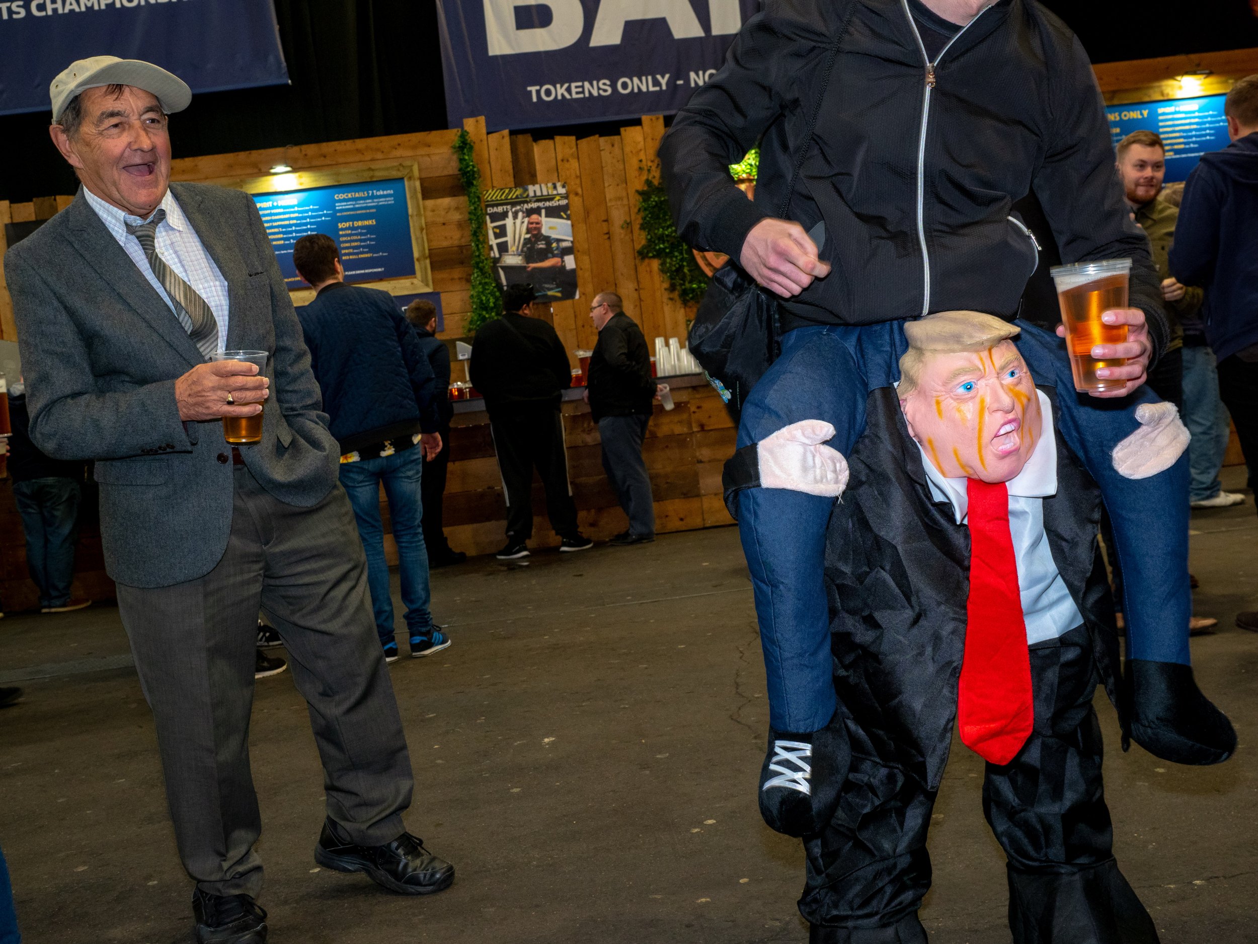 Donald Trump Awarded 'Golden Idiot' Prize by German TV Show as