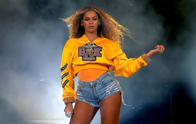 Fake Beyoncé Music That ‘Leaked’ Pulled From Spotify and Apple Music ...