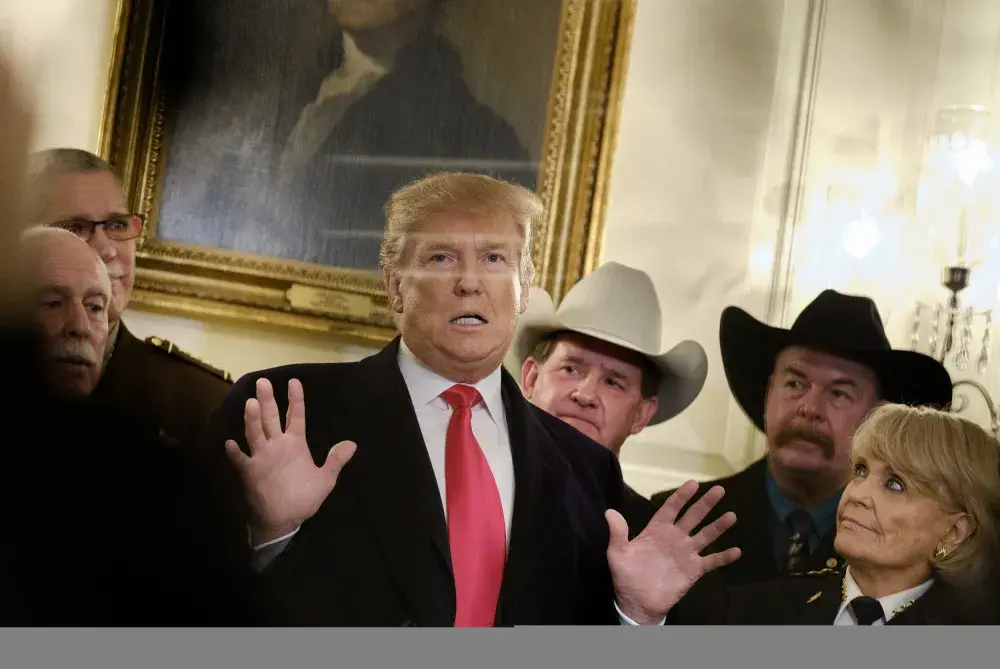 Donald Trump Invites People to Pay $15,000 to Take a Photo With Him