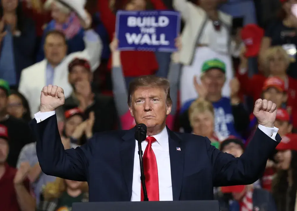 Beto vs. Trump: Who Had the Bigger Crowd in El Paso?