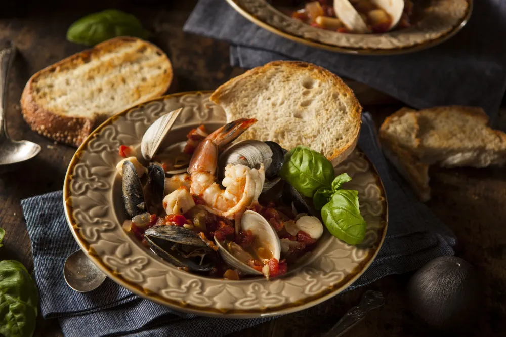 Perfect Wine Pairings For America’s Favorite Foods - Newsweek