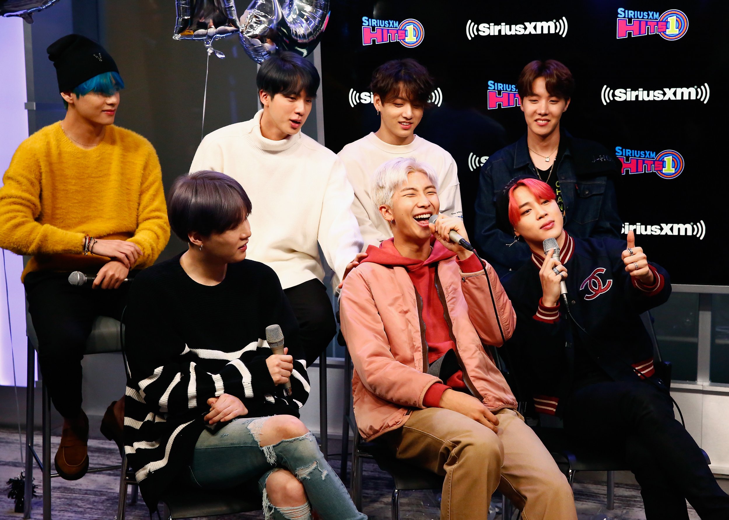K-POP・アジア bts Who Is BTS? K-pop Group Brings Korean Language And Group