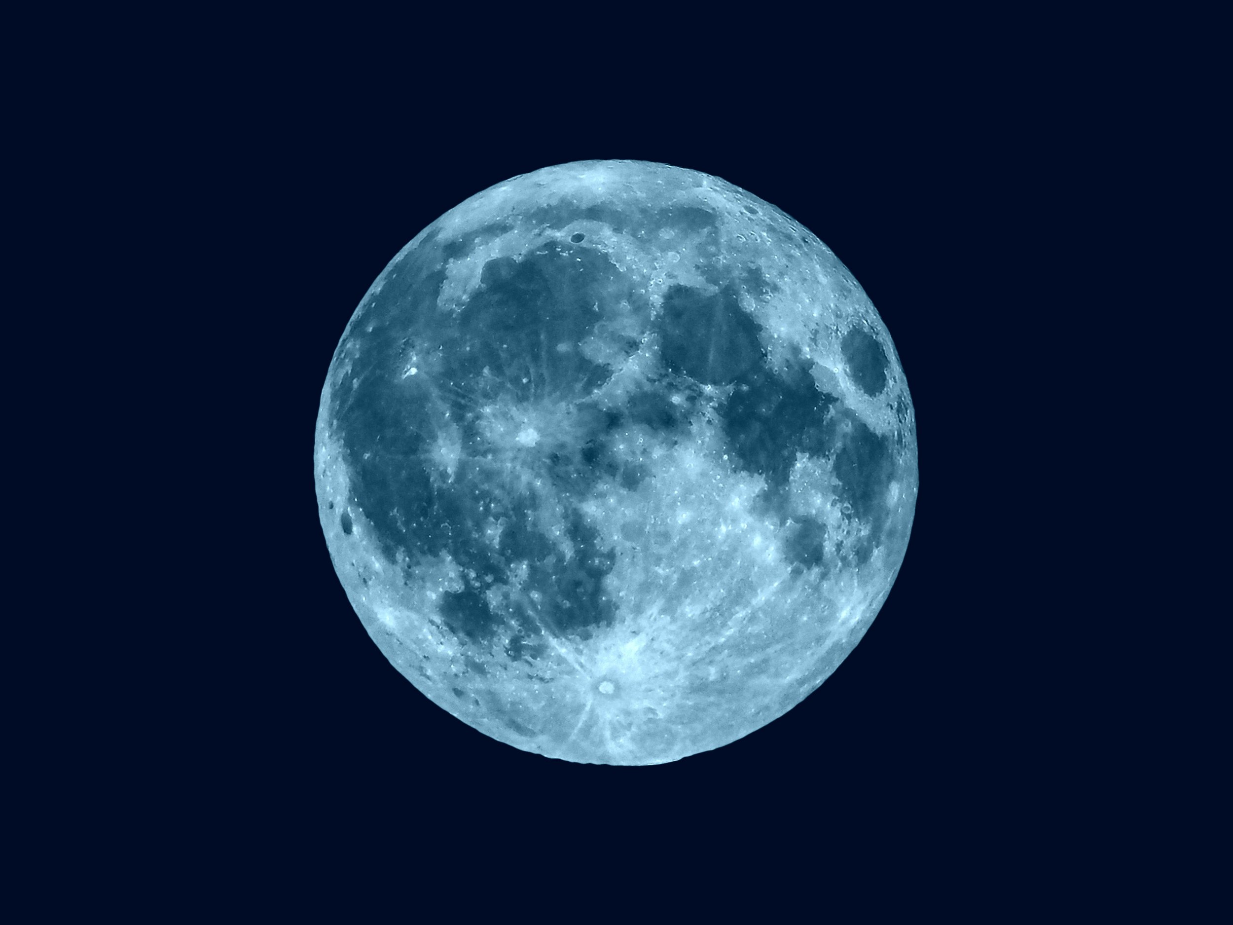 Rare Blue Moon 2019: May's Full Flower Moon Set to Appear—When Is