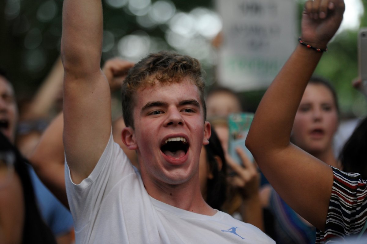 Alabama Lawmakers Pass Free Speech Bill, Bar Campuses From Creating ...