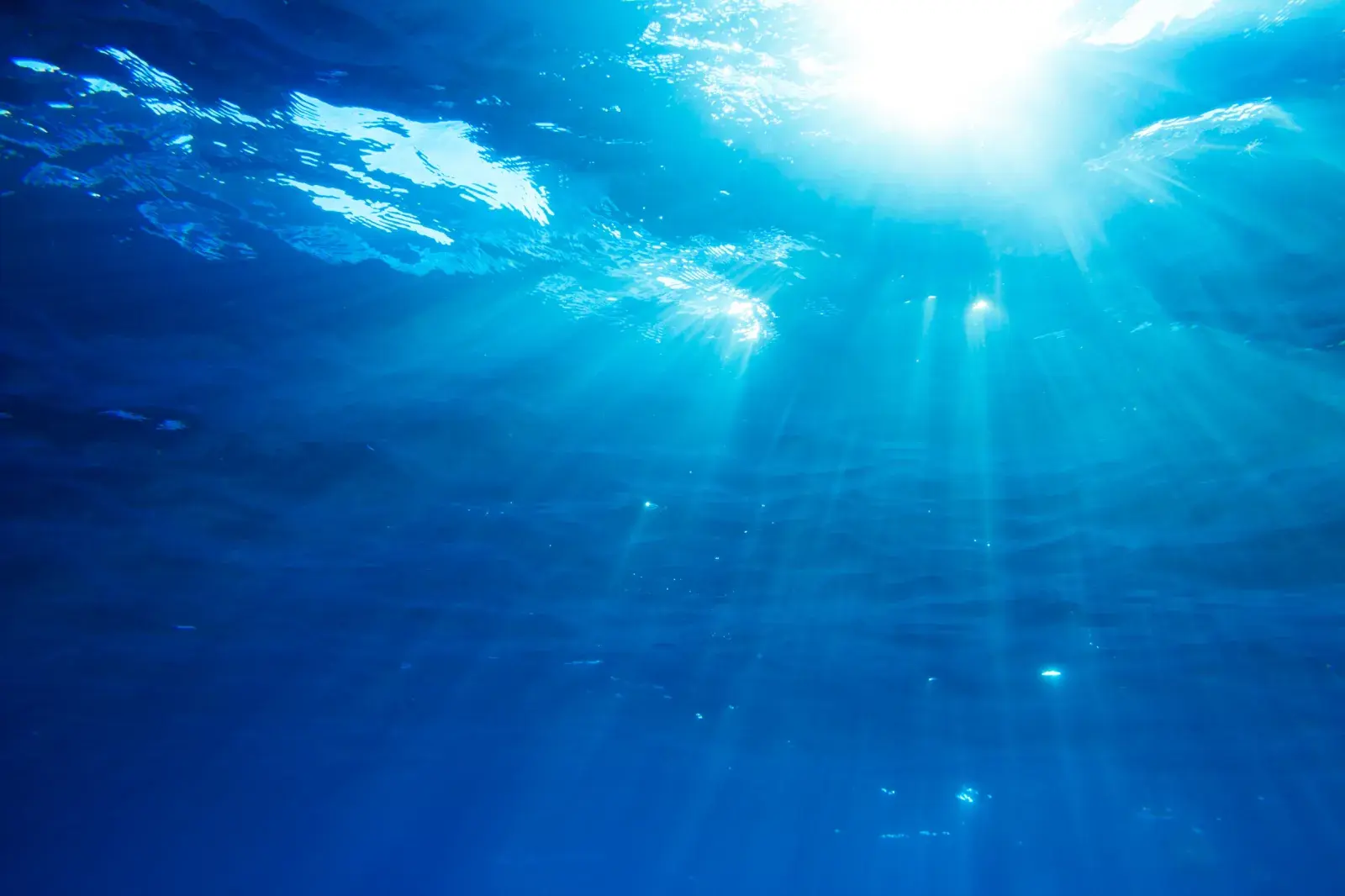 вода