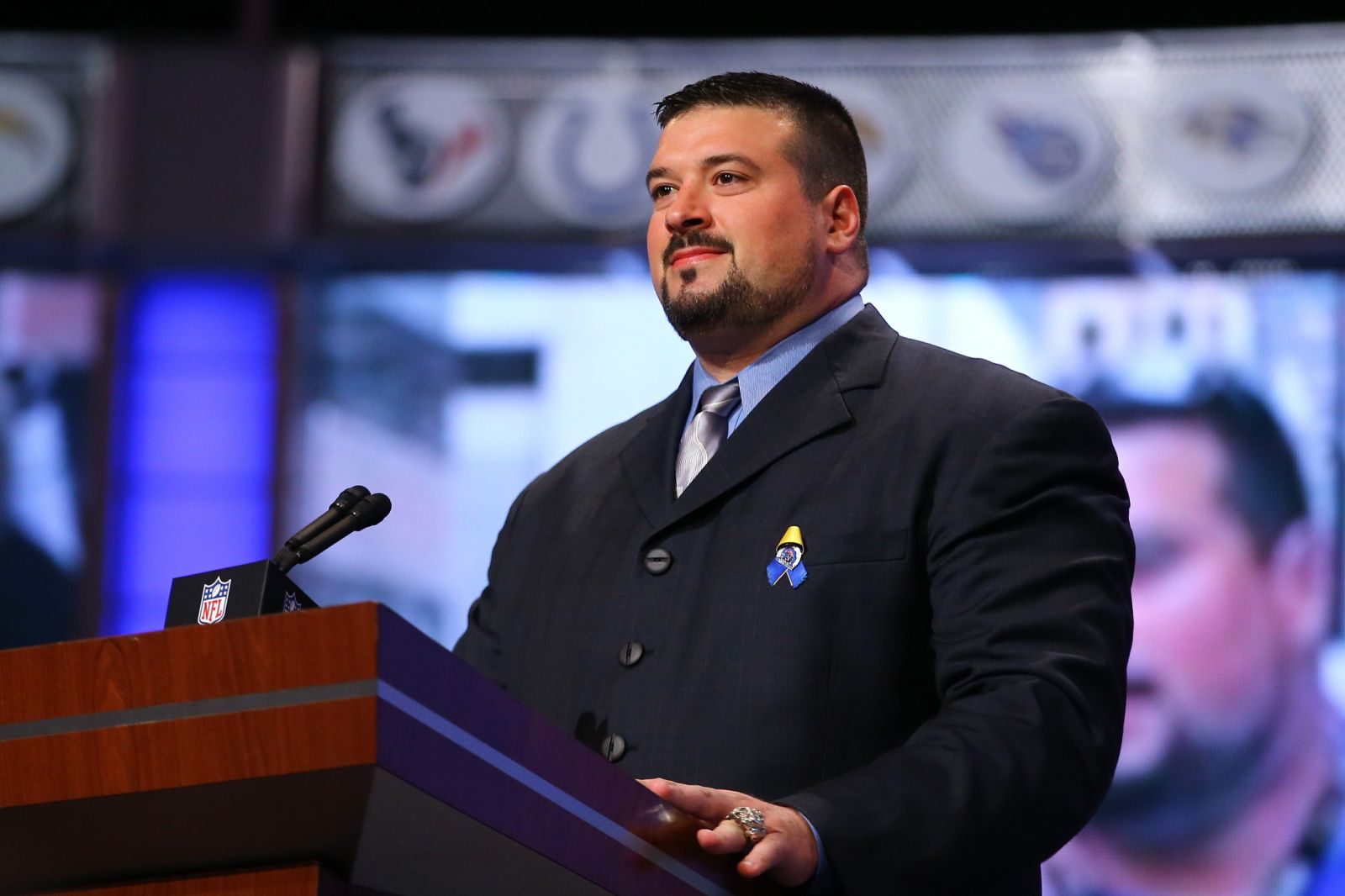 Joe Ruzzi Why Three-Time Super Bowl Champion Joe Andruzzi Needed to Finish His ...