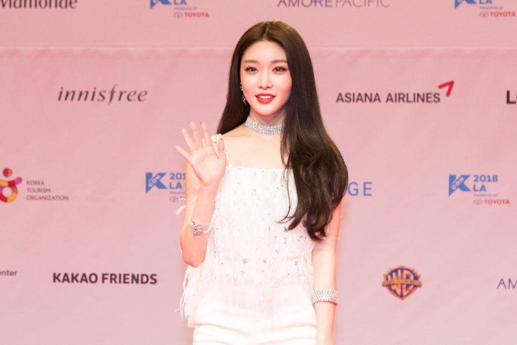 Visa Issues Prevent K-Pop Star Chung Ha From Performing at KCON