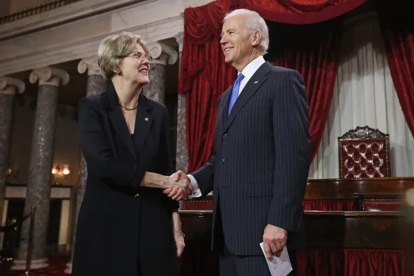 Elizabeth Warren Gaining Ground on Joe Biden In 2020 Democratic Primary ...