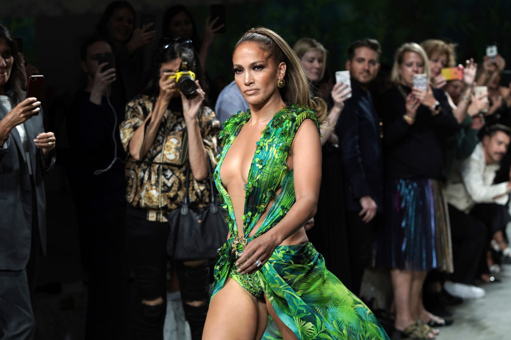 jennifer lopez grammy dress How Lopezs Iconic 2000 Inspired Google Images Jennifer Lopez Grammys Dress 2013:
