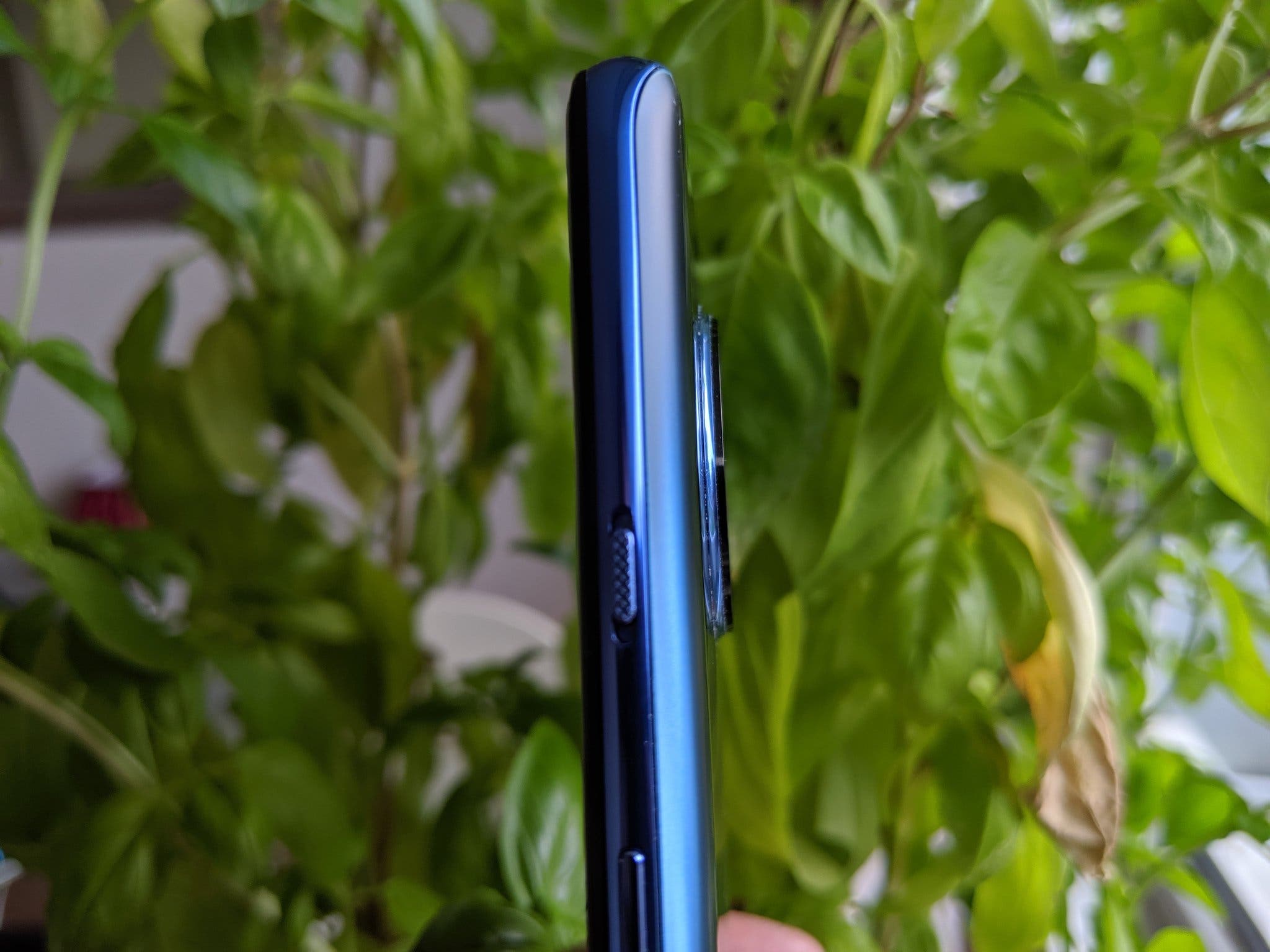 ANDROID - Oneplus 7T ブルー OnePlus 7T Review: A Top Android Phone of 2019 | WIRED