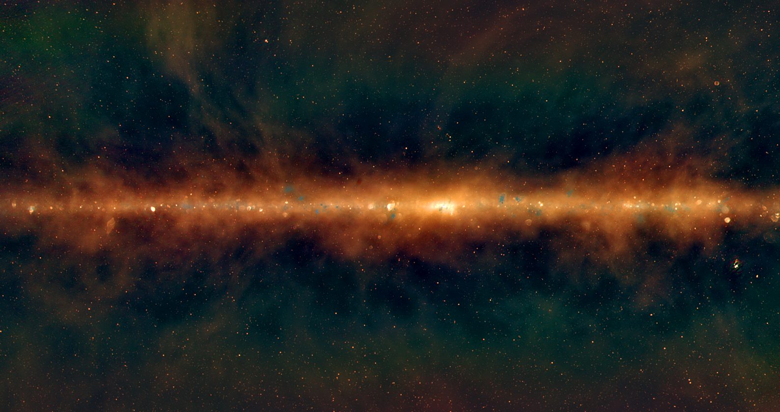 Milky Wayです。 Incredible Image of the Milky Way's Galactic Center Shows Dead