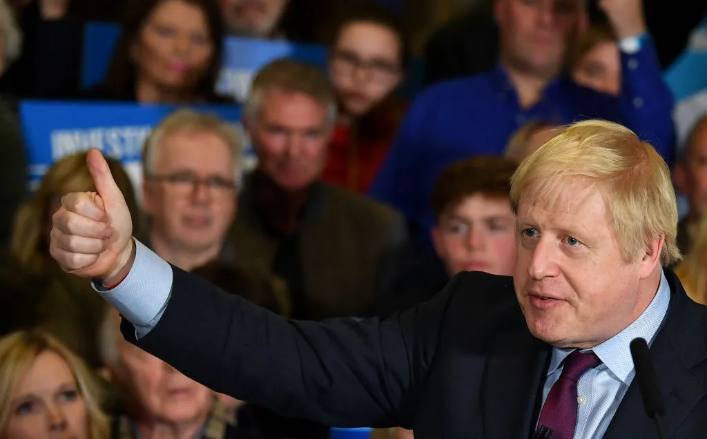 As Boris Johnson Imitates Famous ‘Love, Actually’ Scene in Election Ad ...