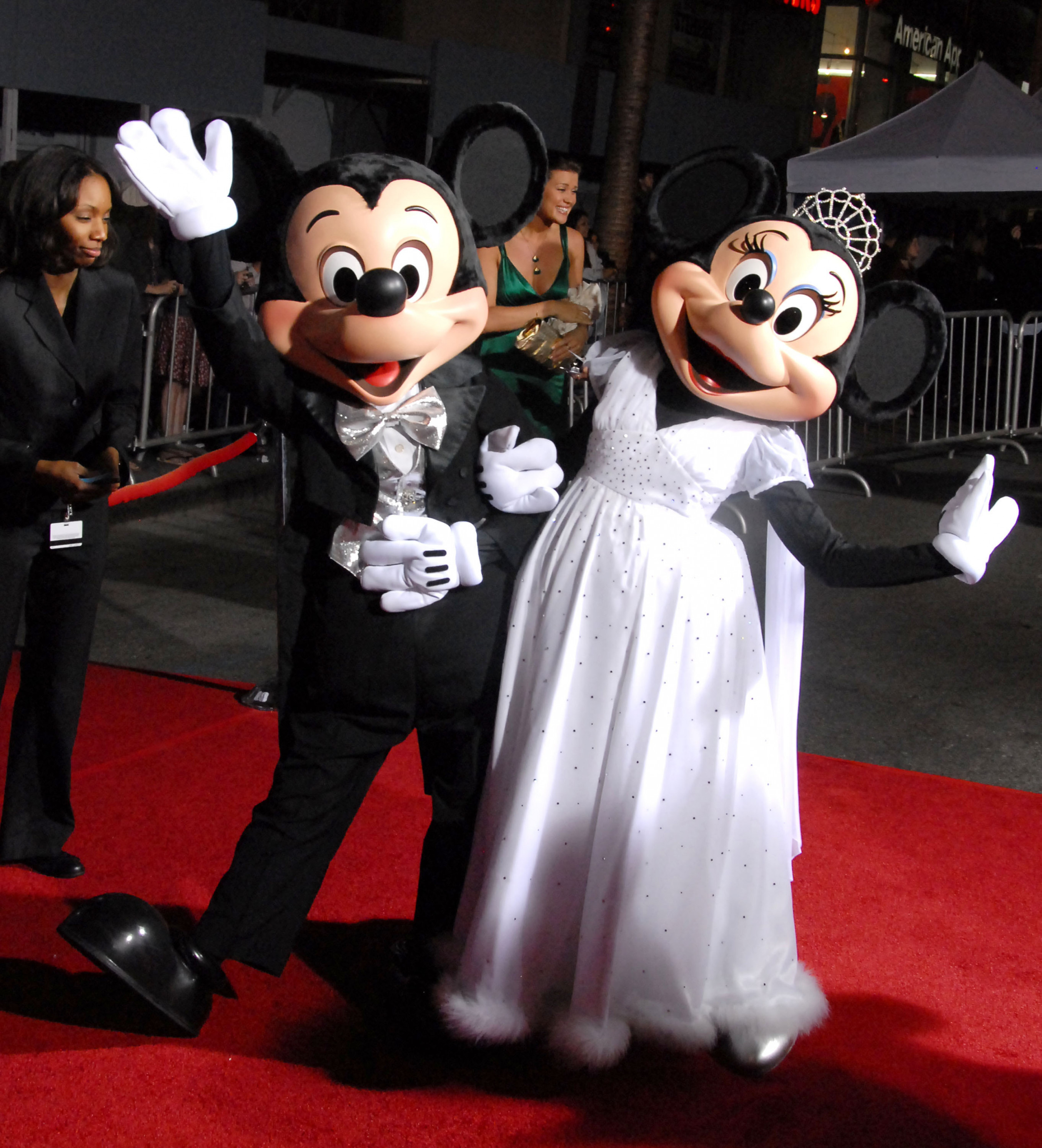 Disney ミッキーマウス2018年10ユーロ PLACE 1556298-mickey-minnie.jpg?w=