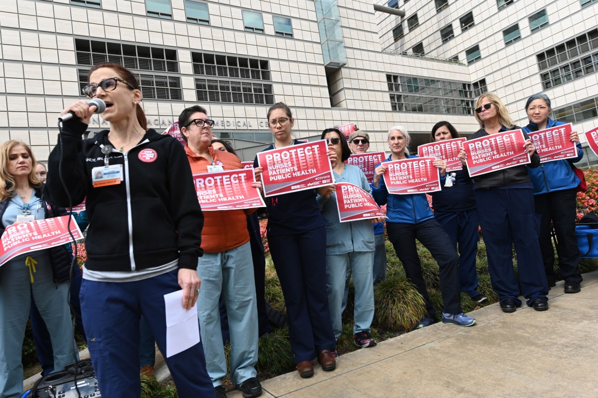 Nurses Protest Across Country Over ‘Mass Confusion’ on How to Prepare ...