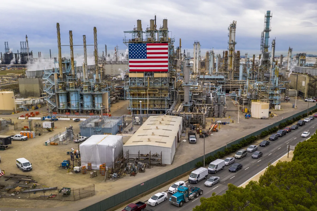 Trump Says Russia and Saudi Arabia Are Discussing End to Oil Price War ...