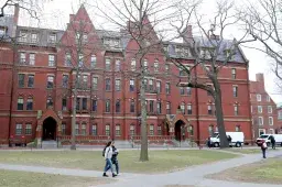 Who Is Eligible For The Emergency Financial Aid Grant From the Department of Education?