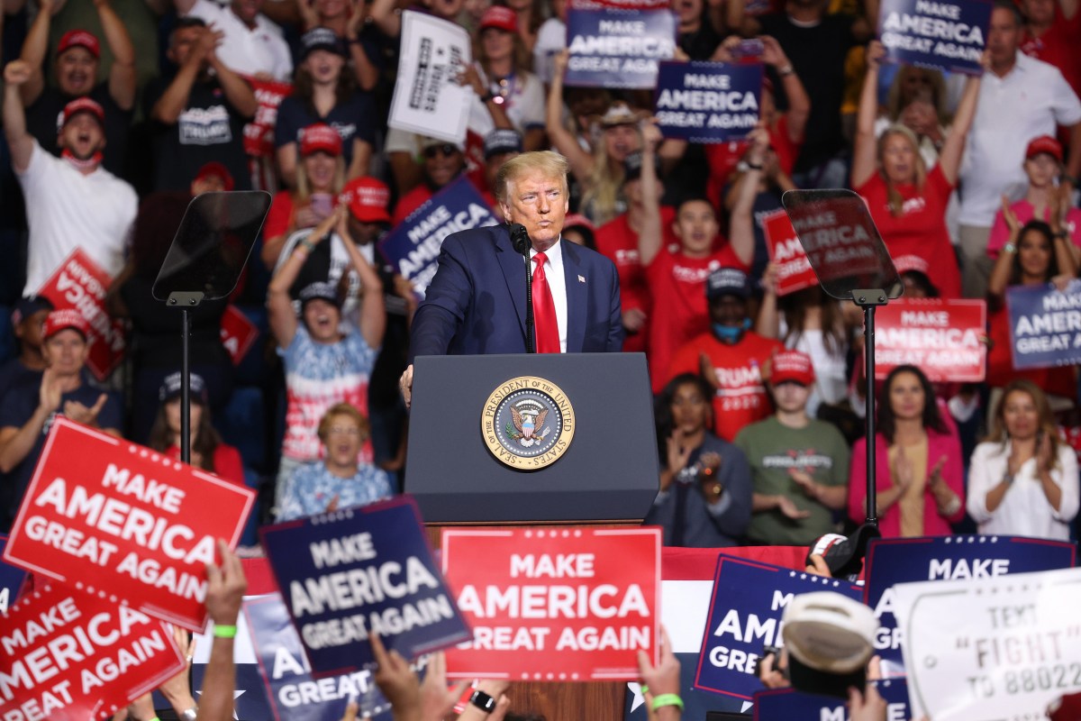 How to Watch, Live Stream Donald Trump’s Rally in Phoenix, Arizona ...