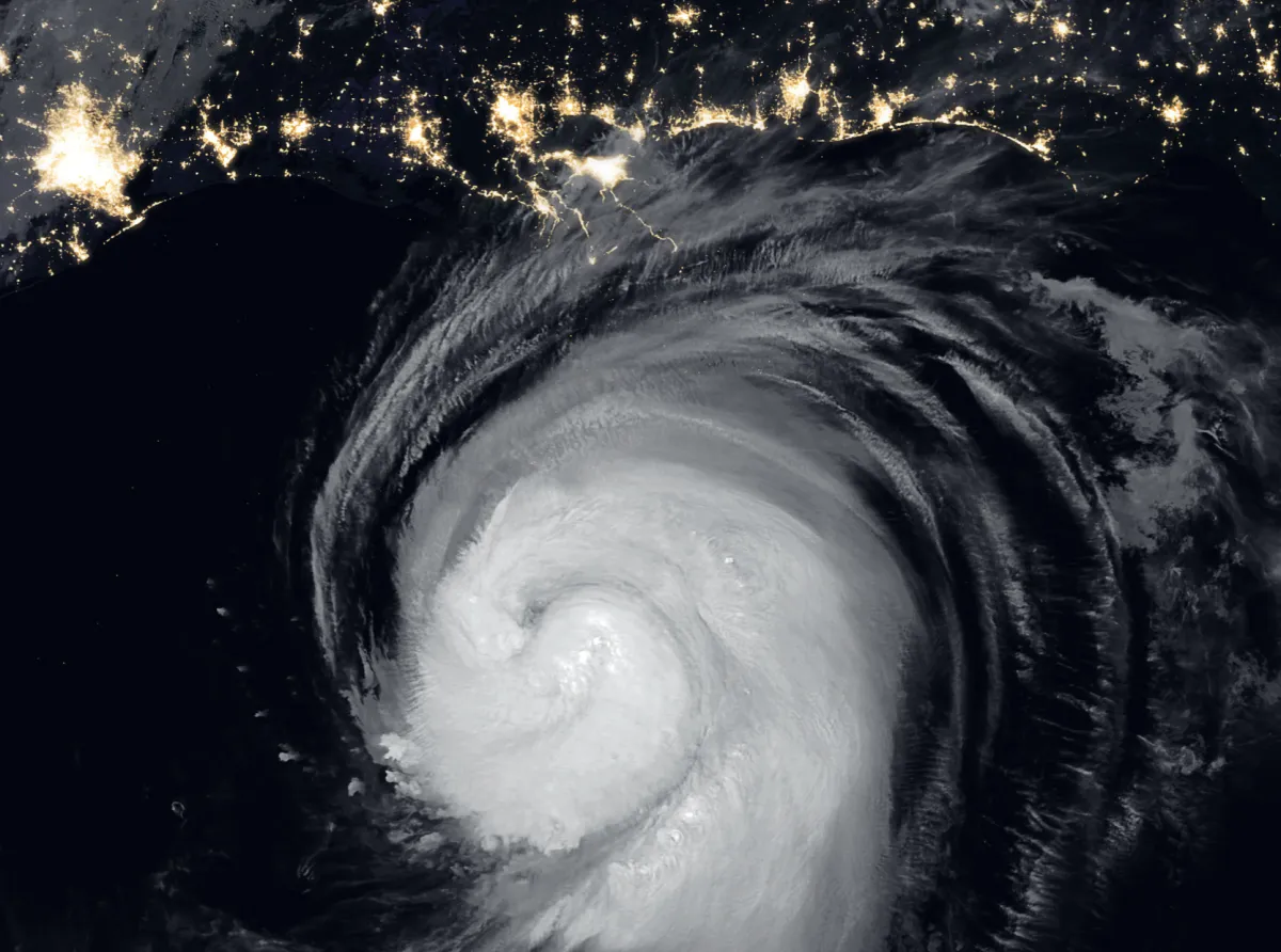 Track Hurricane Laura Live from Space as Terrifying Satellite Images ...