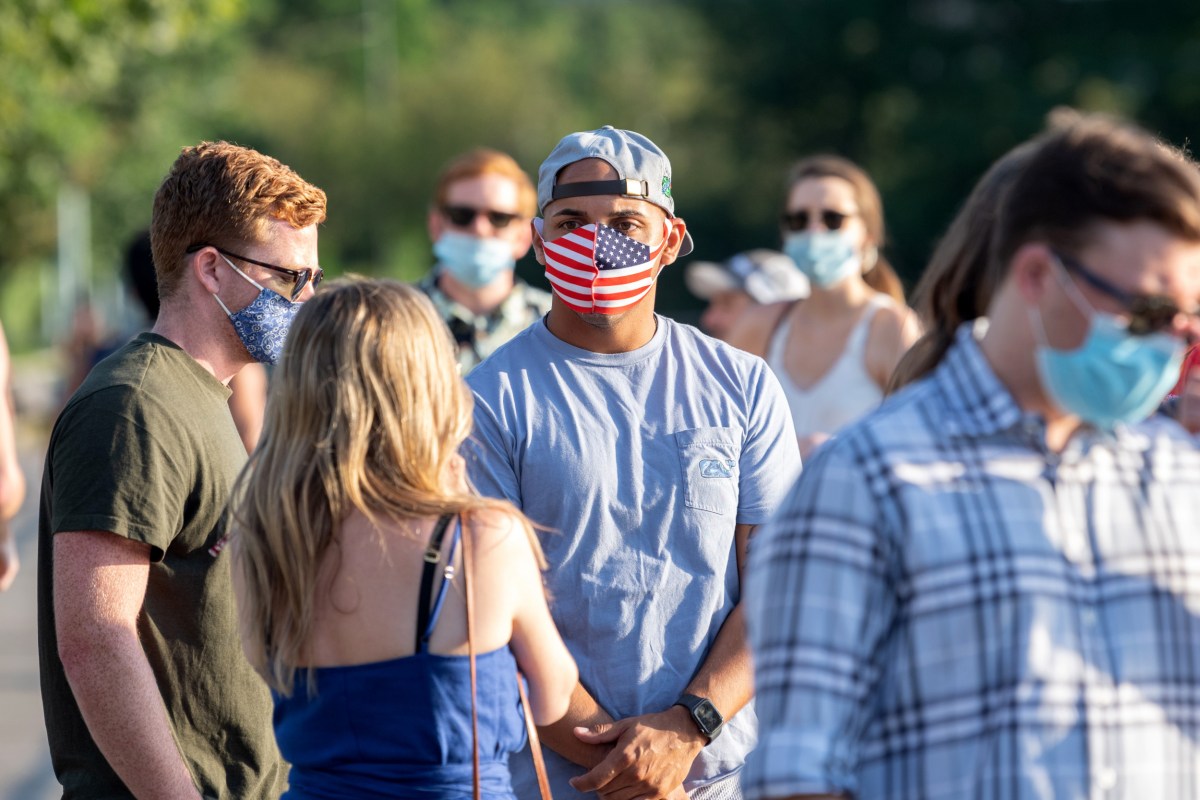 Grocery Chain Reverses Course, Allows Employees to Wear Patriotic Face ...