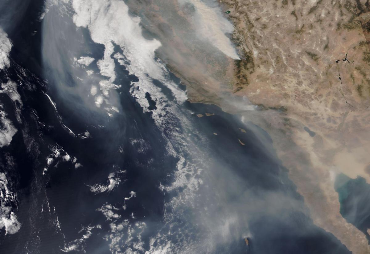 West Coast Wildfires Visible From Almost 1 Million Miles Away As Smoke ...
