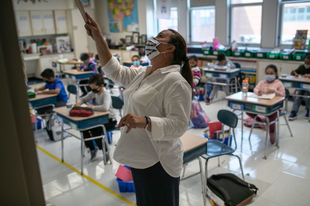 Child Who Tested Positive for Coronavirus Goes to School, Forces 29 ...