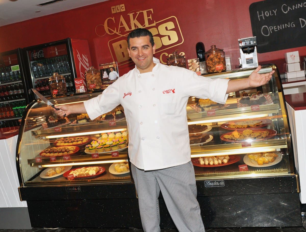 Will 'Cake Boss”s Buddy Valastro Ever Cook Again After Horrific Bowling  Accident? - Newsweek