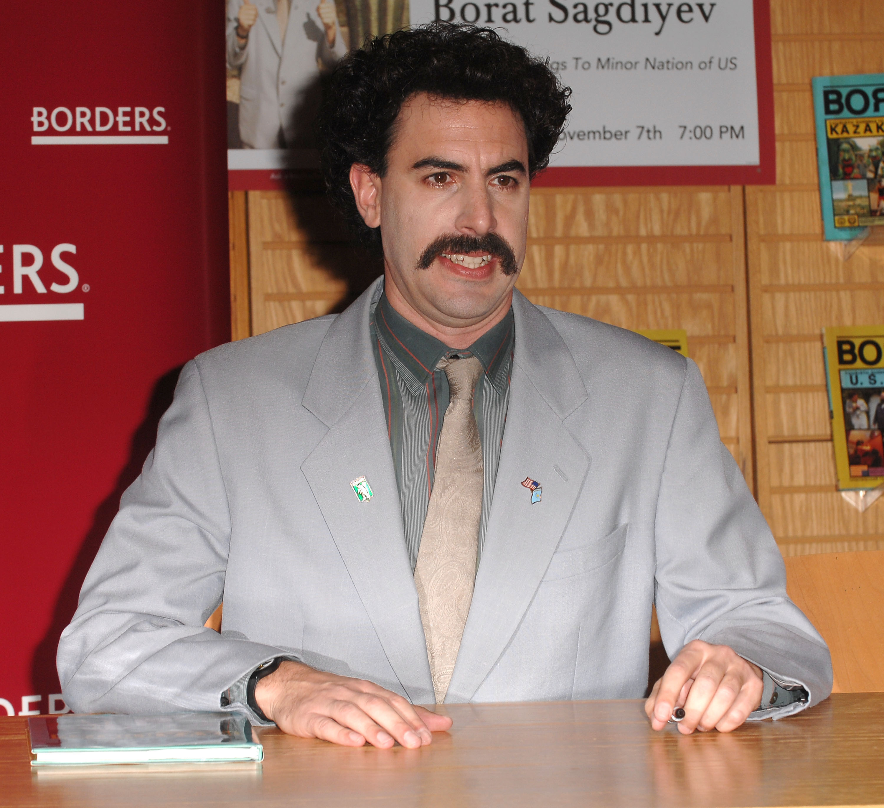 borat dress shirt Vintage Borat "Vanilla Face" T-Shirt