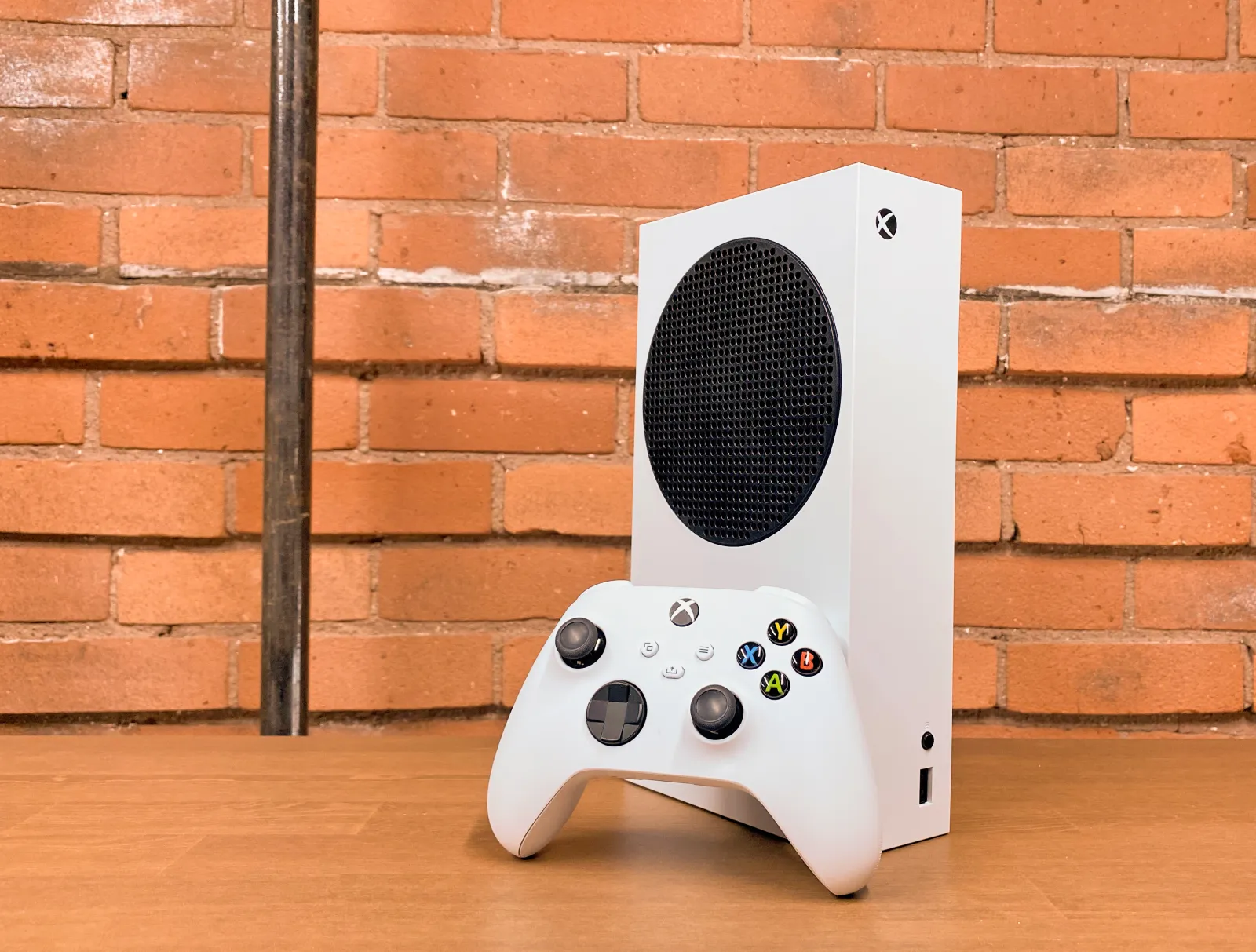 Xbox Series S Review: The Best New Xbox for Most Gamers - Newsweek
