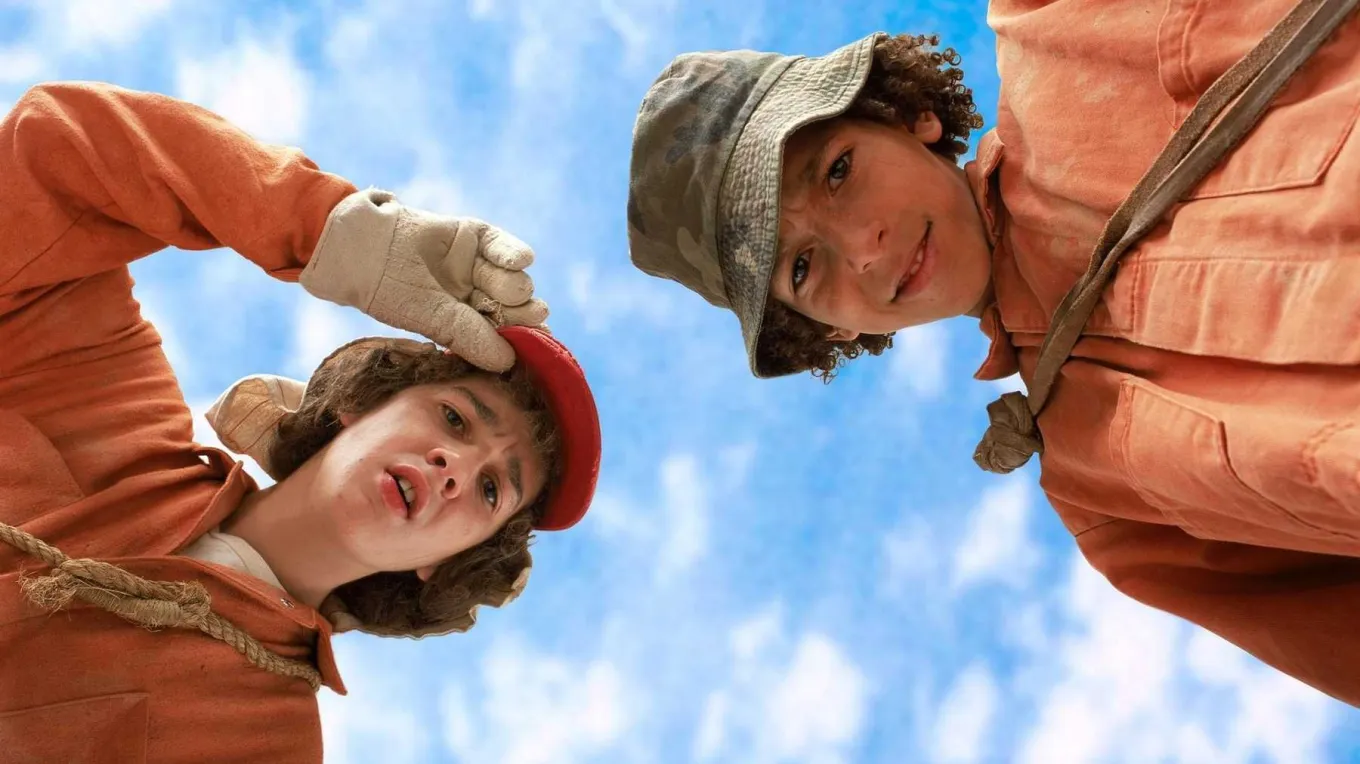 ‘Holes’: Shia LaBeouf Movie Trends on Twitter As Fans Share Favorite ...
