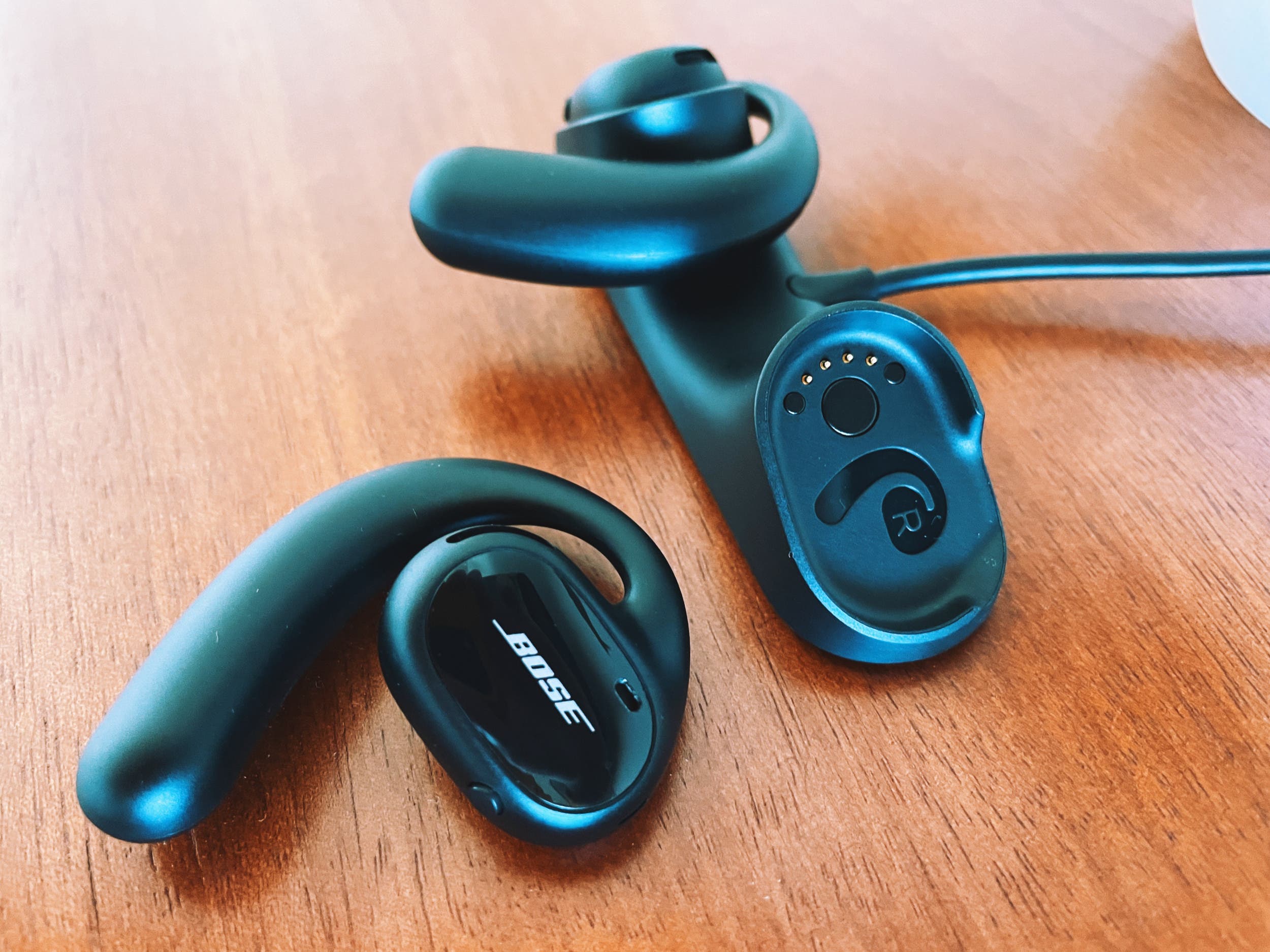BOSE - BOSE　sports earbuds 415581-noise-canceling-