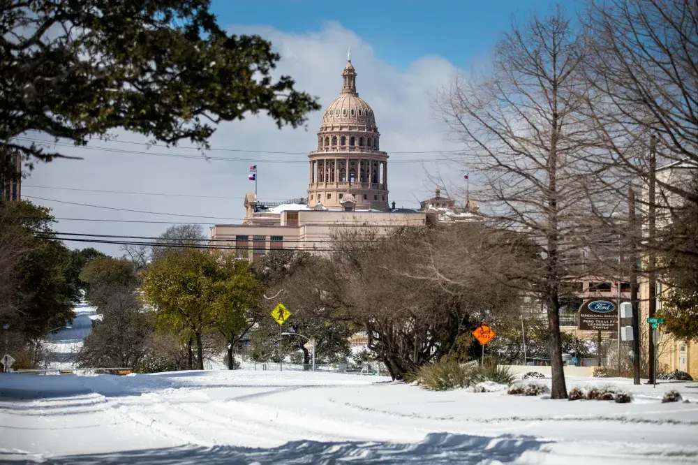 Water an Ongoing ‘Challenge’ as 13 Million Texans Under Boil Water Order, Officials Say