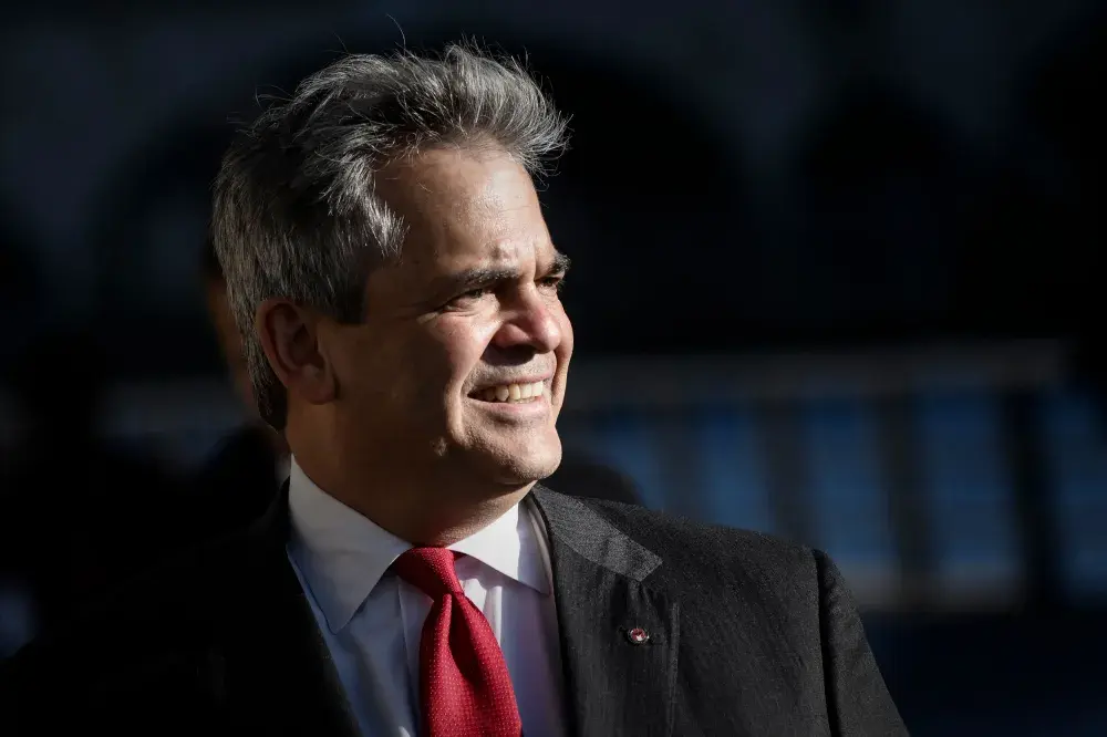 Texas Mayor Calls Governor’s Lifting Mask Mandate ‘Wrong,’ Apologizes for Mexico Trip