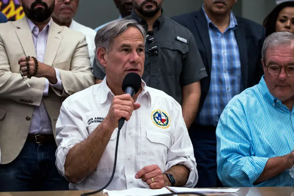 Texas’ Greg Abbott Accuses Joe Biden of Enriching Cartels as 4,200 Border Kids Detained