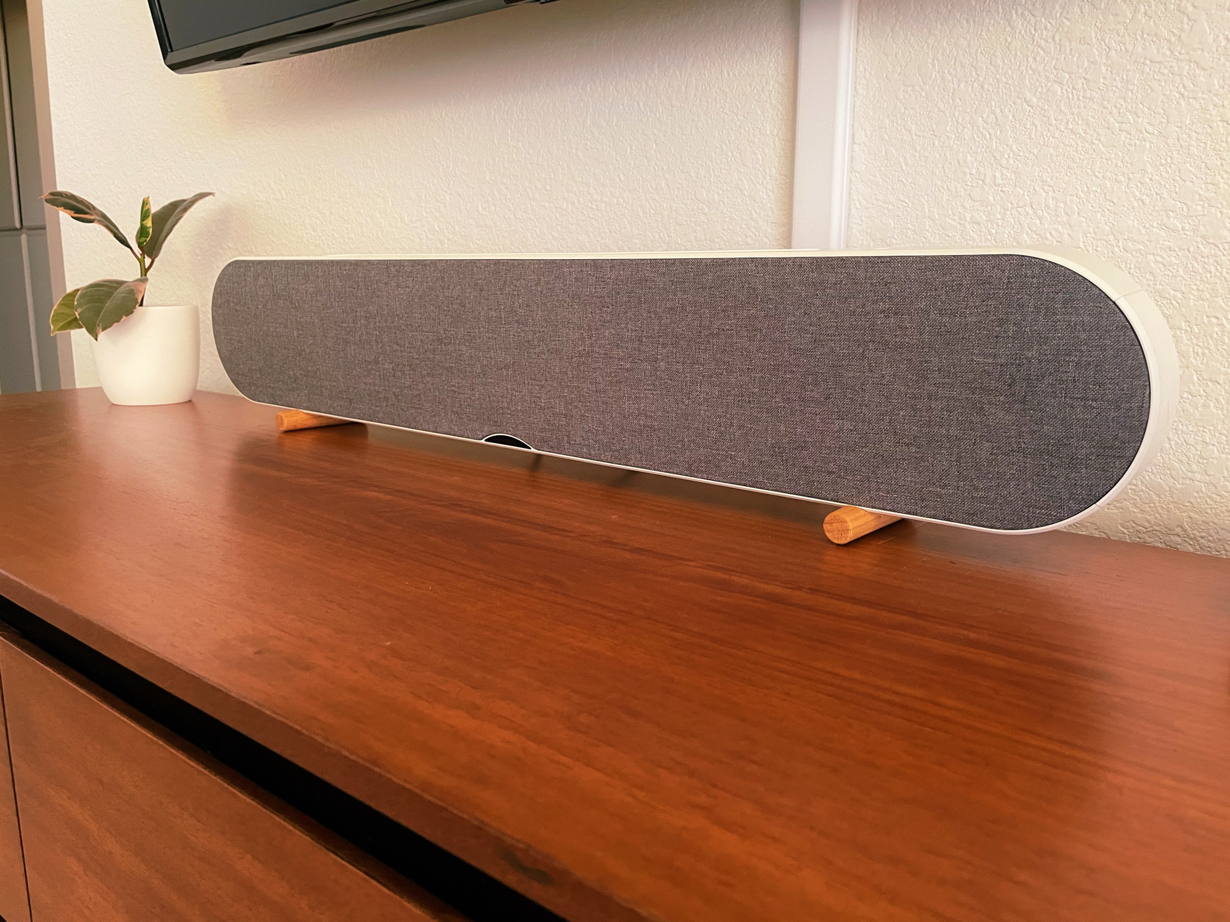 Dali Katch One Soundbar Review: A Look of Luxury but Light on