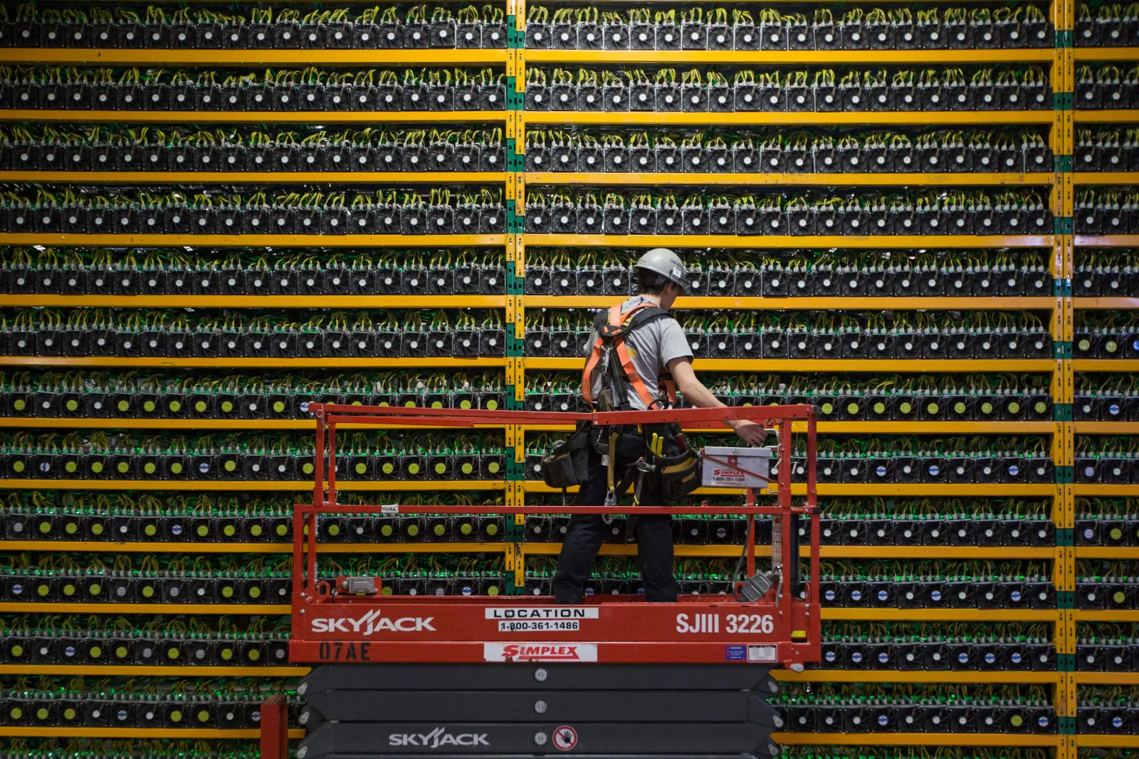 Mining Bitcoin with Computers More than Four Times More Expensive than  Mining for Gold - Newsweek