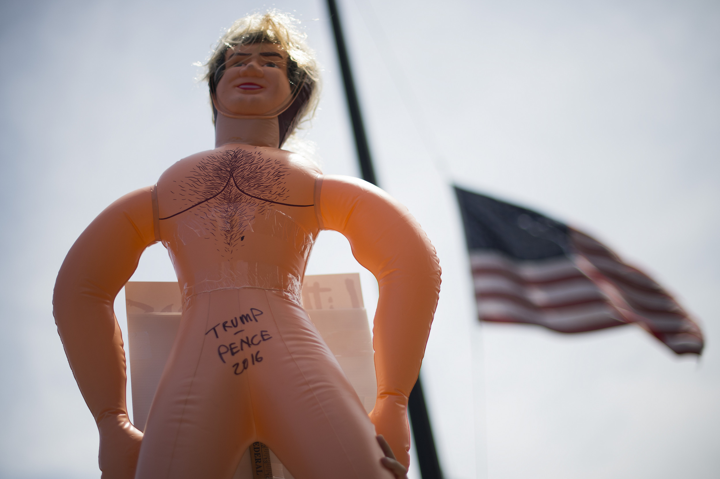 Colorado Man Hangs 'Degrading' Blow-up Dolls Outside His Home in  Neighborhood Dispute - Newsweek
