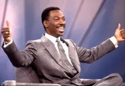 20 Best Stand-Up Comedy Specials to Watch On Netflix