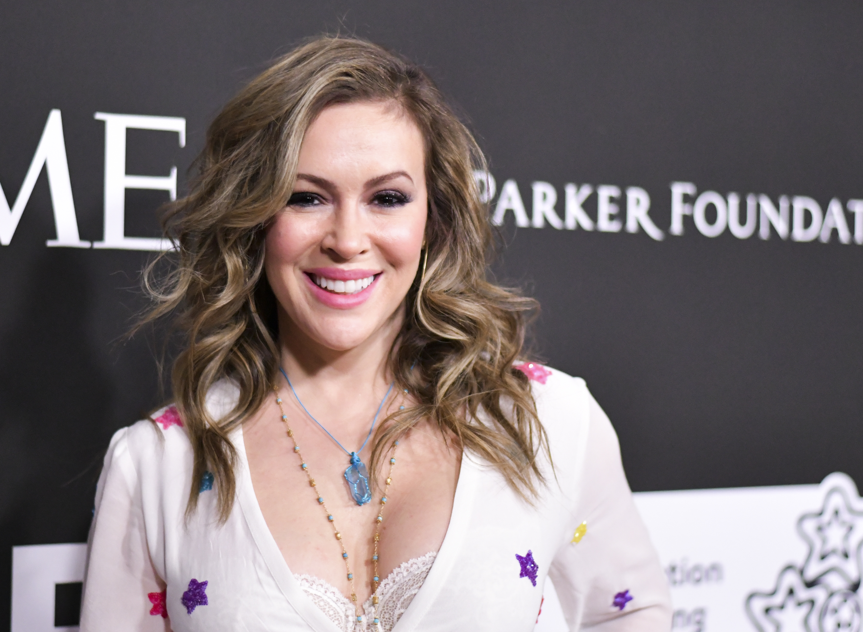 Black TikTok Star Calls Activist Alyssa Milano a 'White Supremacist': 'You  Can Be Better' - Newsweek