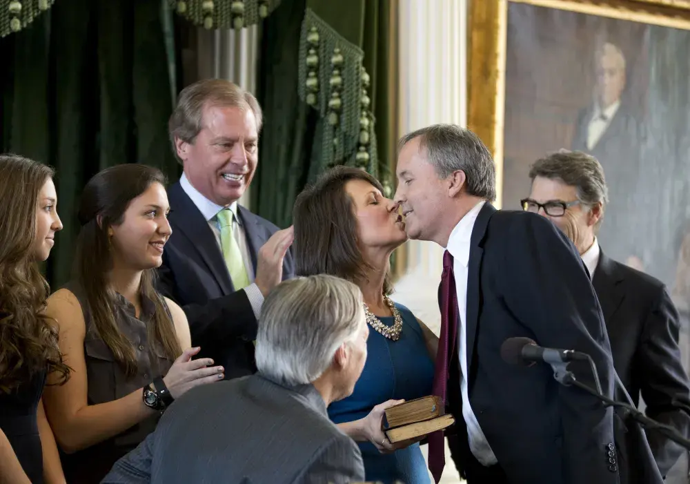Ken Paxton Says He Won’t Support Greg Abbott’s Re-Election, Calls Ensuing Story ‘Fake News’