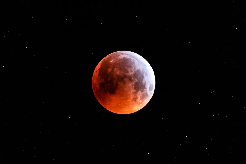 May 2021 Super Flower Blood Moon Is Coming—Here’s Its Meaning - Newsweek