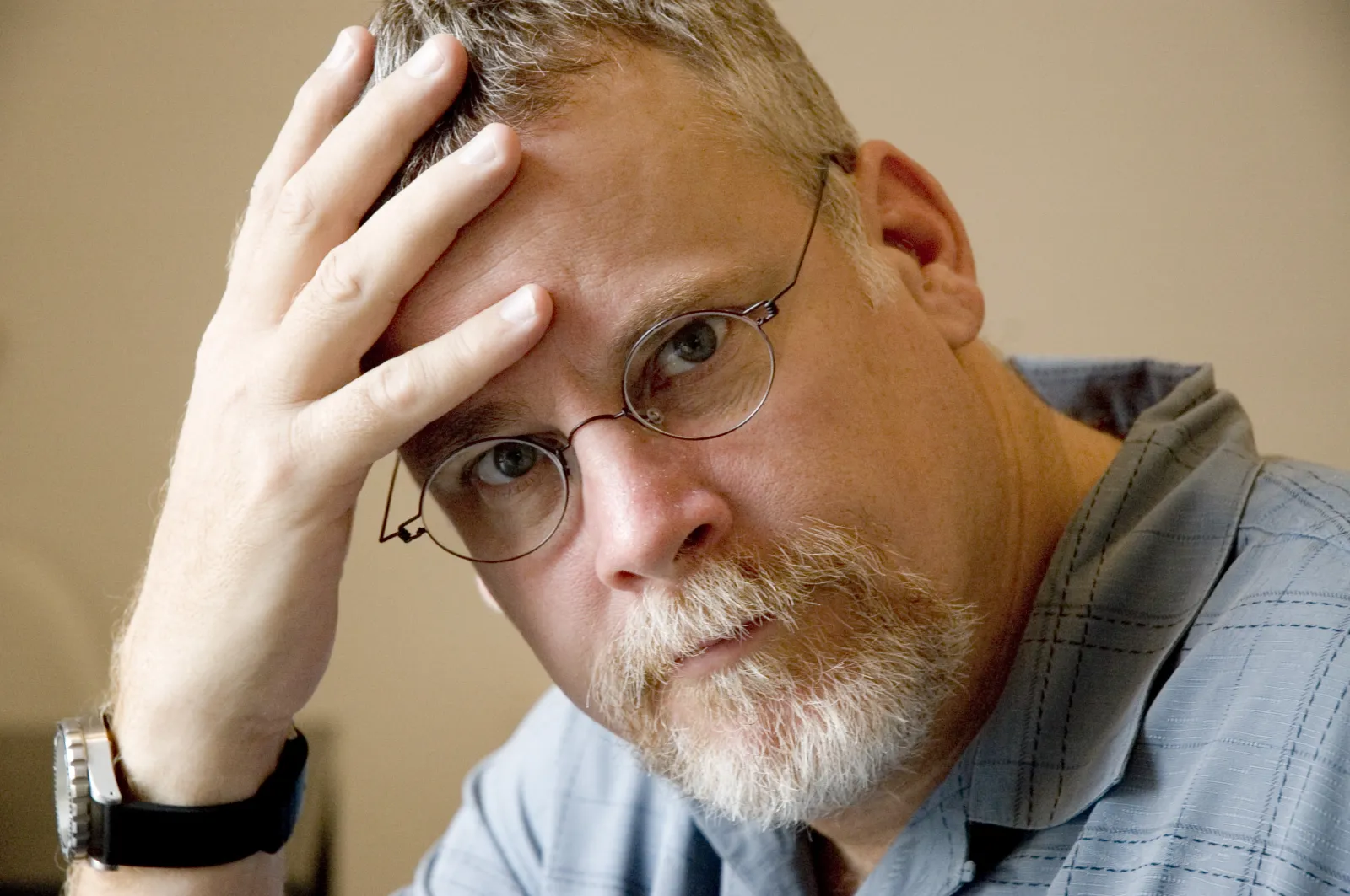 File:Michael Connelly (52841323885).jpg - Wikimedia Commons, image size:1600x1063