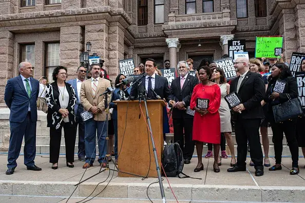 Texas Democrats Walk Out of State Legislature to Block Elections Bill, Fly to D.C. Instead