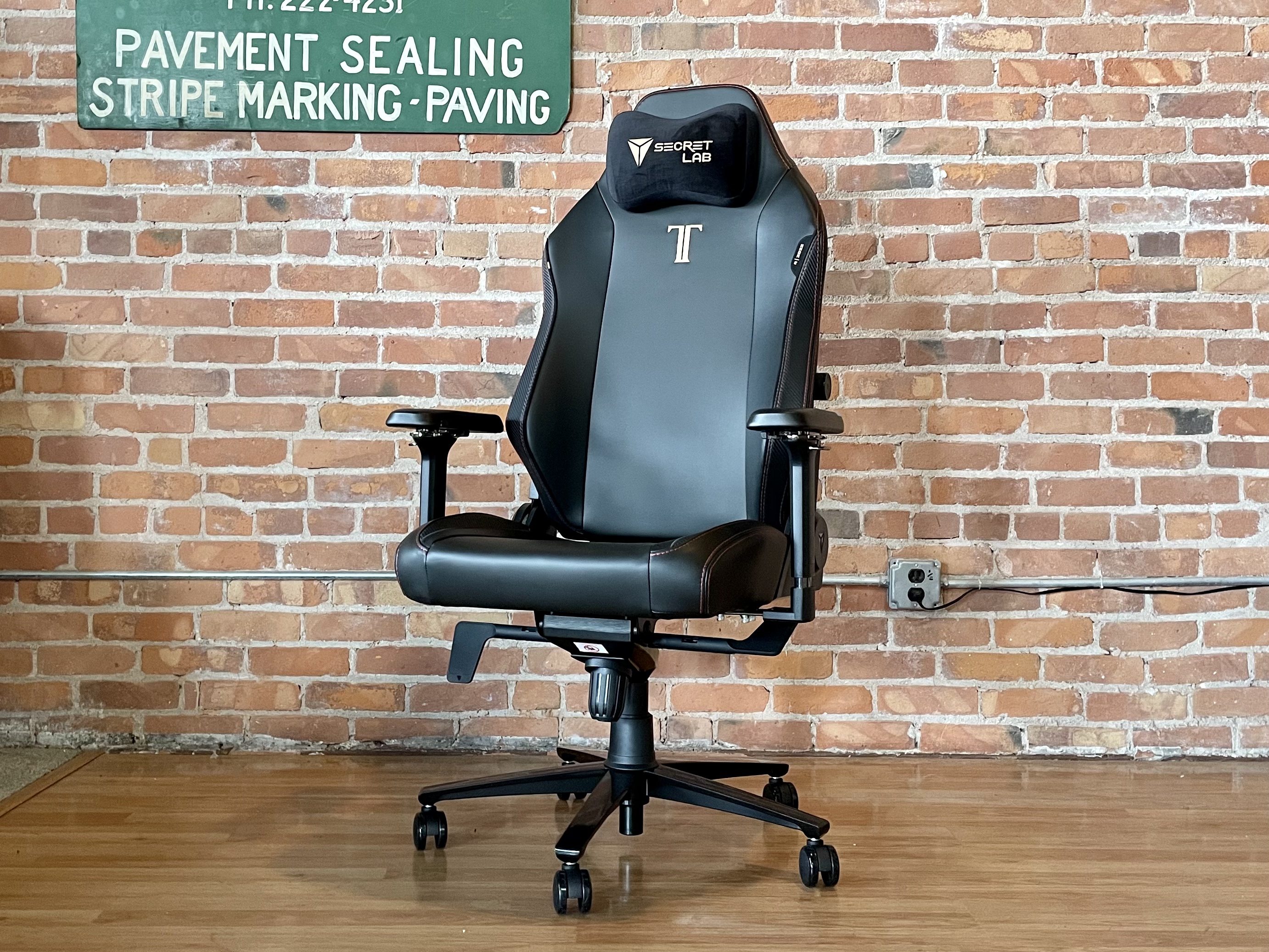 Secretlab Titan Evo 2022 Review - Newsweek