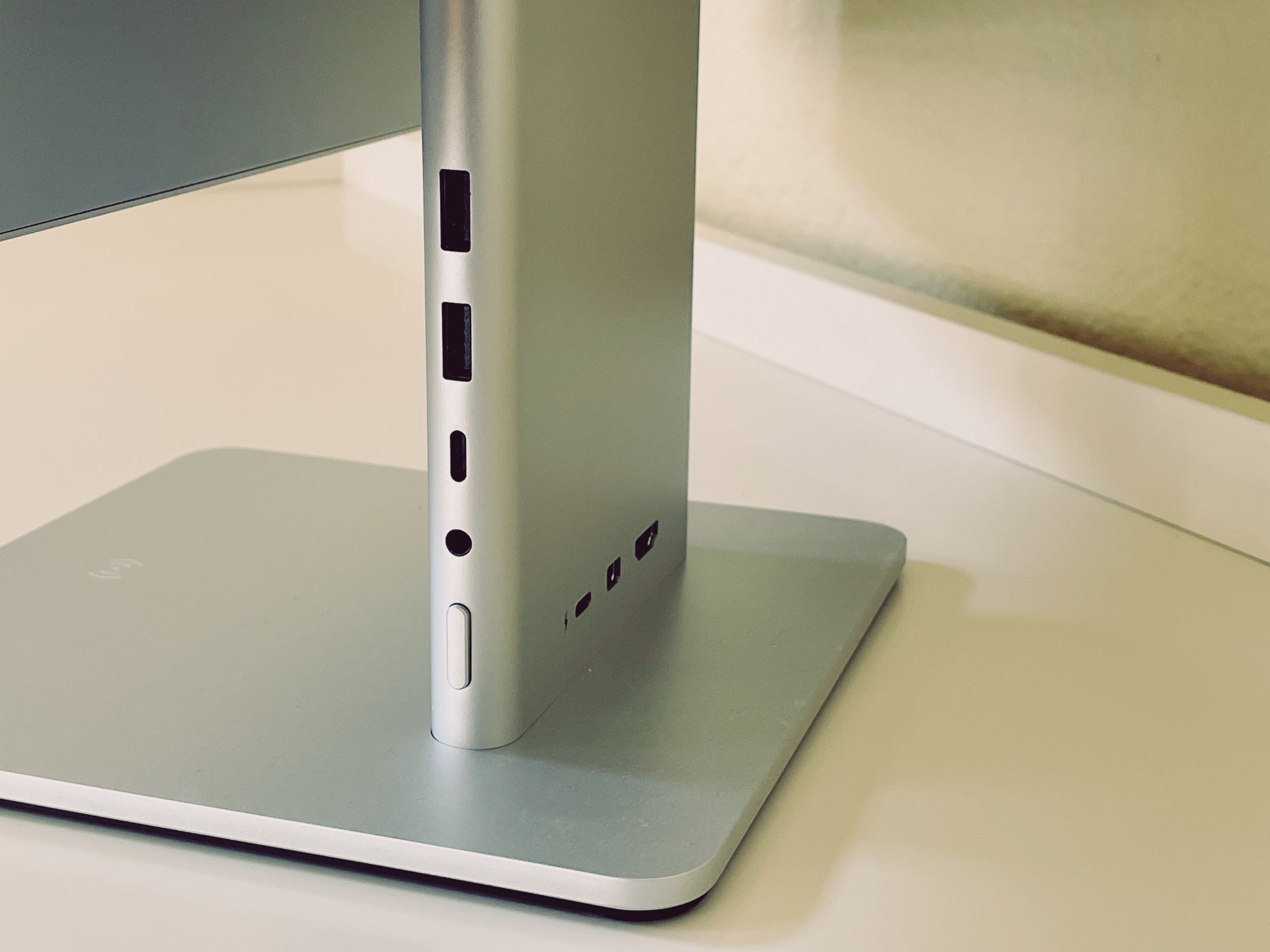 First Look: The Huawei MateView 4K-Plus 28-Inch Monitor I