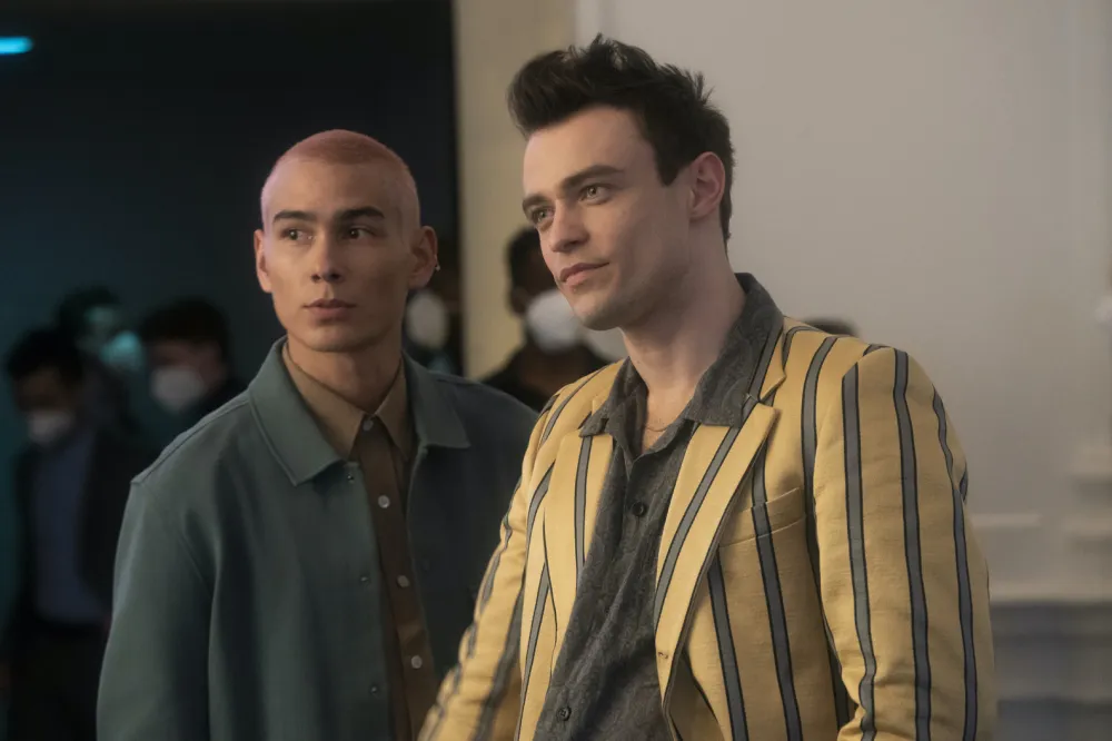 The Eight JawDropping Moments From the ‘Gossip Girl’ Season 2 Premiere