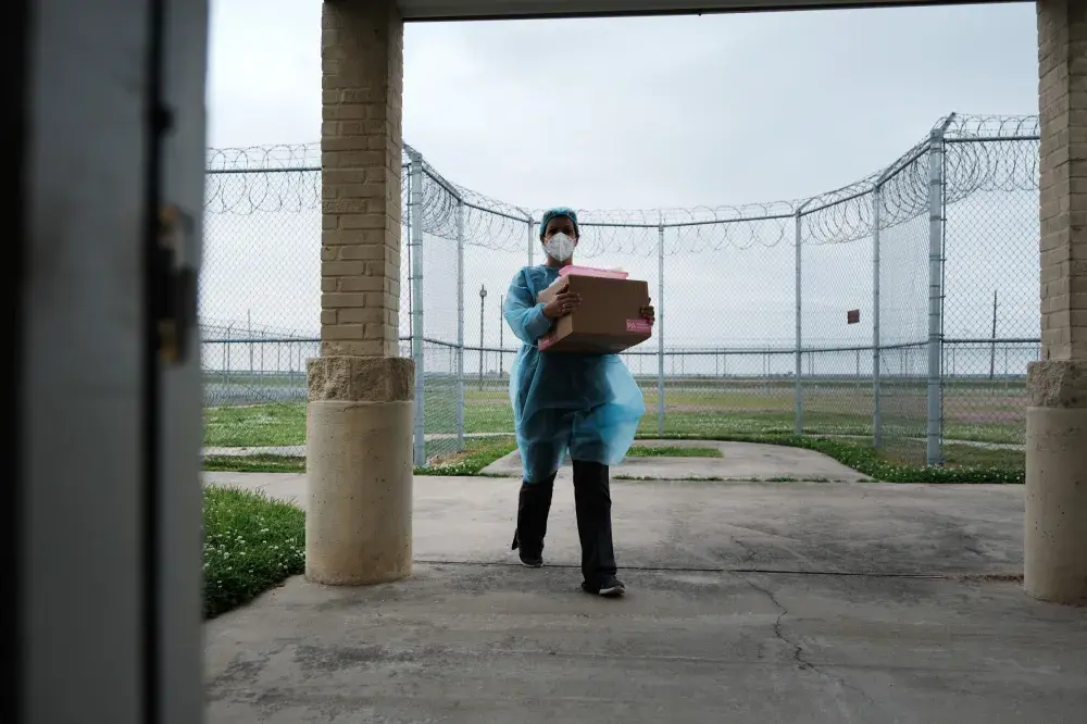 Texas Jail Waited Months to Offer Inmates COVID Vaccinations