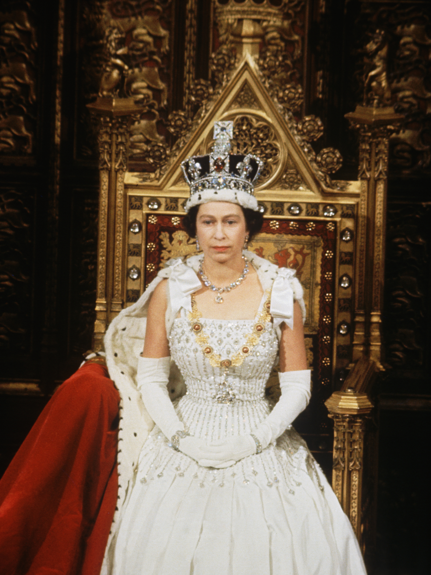 25 Facts About The Queen You Probably Didn't Know - Newsweek